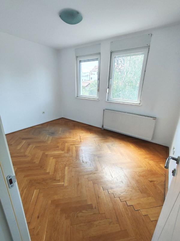 Slika 6 - Stan,NOVI SAD,BULEVAR,kv: 83.00, € 239400, ID: 1059533