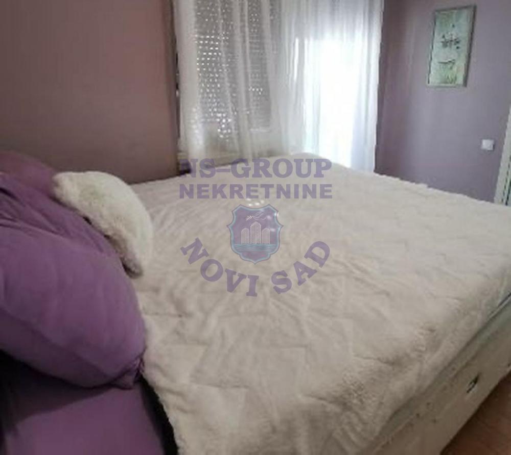 Slika 3 - Dvosoban, 47m2, Bulevar oslobođenja Novi Sad, sa terasom, ima lift