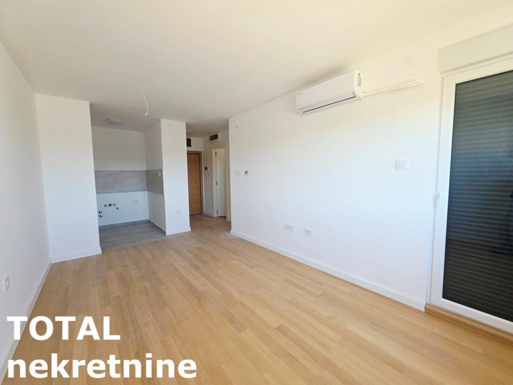 Slika 2 - Stan,NOVI SAD,NOVO NASELJE -  BISTRICA,kv: 36.00, € 113800, ID: 1100596