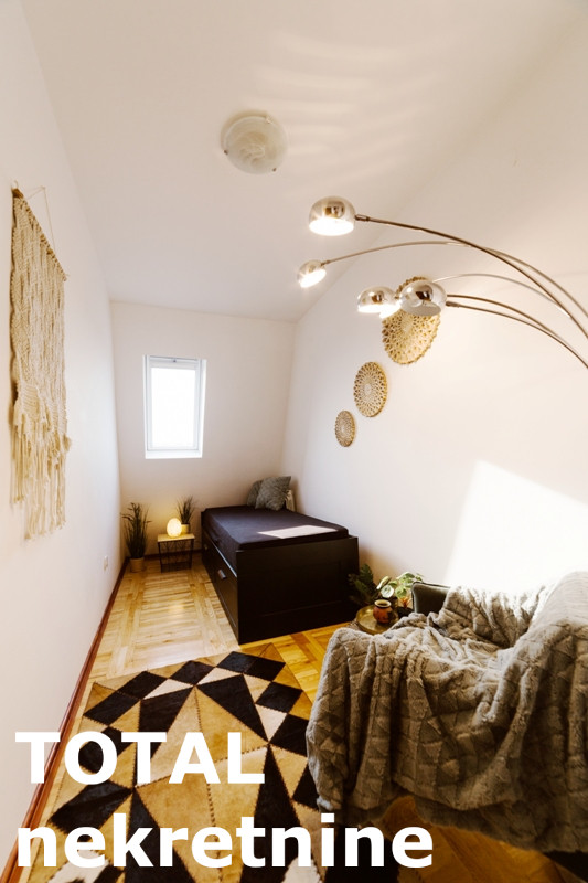 Slika 9 - Stan,NOVI SAD,BULEVAR EVROPE,kv: 90.00, € 185000, ID: 1102779