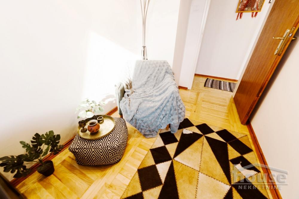 Slika 8 - Stan,NOVI SAD,BULEVAR EVROPE,kv: 90.00, € 185000, ID: 1065933
