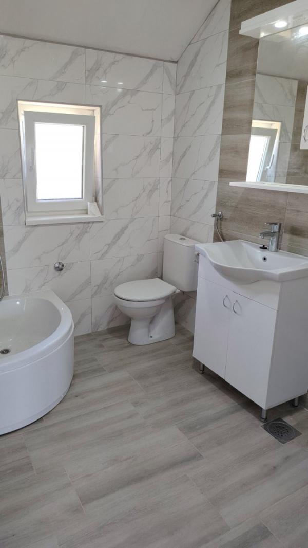 Slika 10 - Stan,NOVI SAD,ADICE,kv: 71.00, € 136000, ID: 1059536