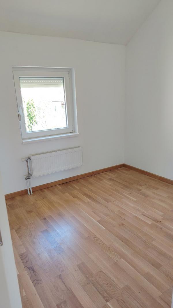 Slika 7 - Stan,NOVI SAD,ADICE,kv: 71.00, € 136000, ID: 1059536