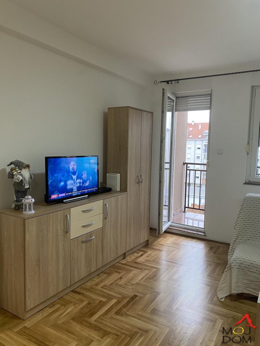 Slika 1 - Stan,NOVI SAD,NOVA DETELINARA,kv: 51, € 154500, ID: 1024821