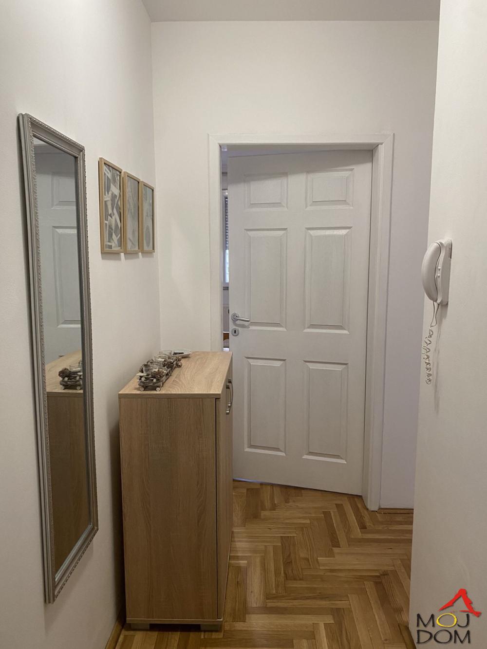 Slika 7 - Stan,NOVI SAD,NOVA DETELINARA,kv: 51, € 154500, ID: 1024821