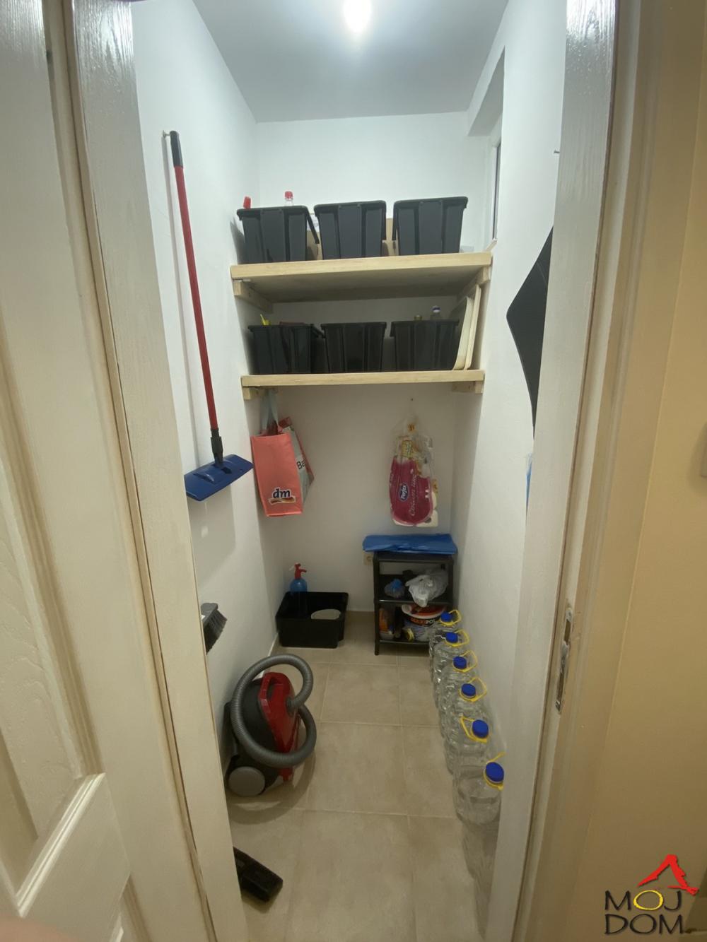 Slika 10 - Stan,NOVI SAD,NOVA DETELINARA,kv: 51, € 154500, ID: 1024821