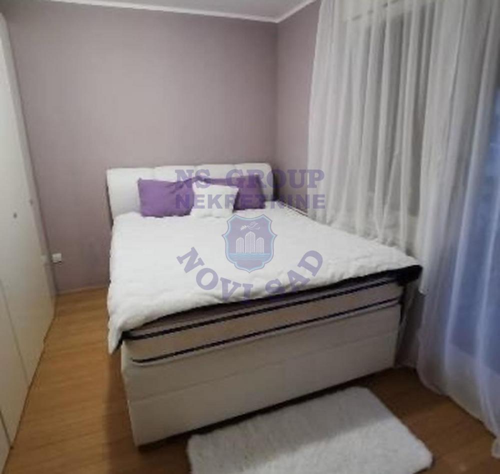 Slika 4 - Odličan dvosoban stan na Bulevaru!