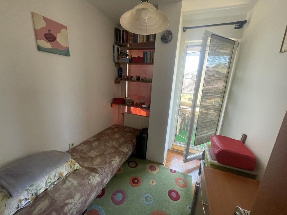 Slika 4 - Na prodaju stan na Novom Naselju