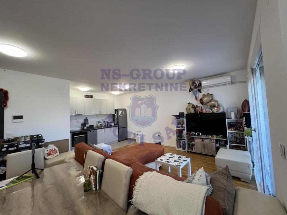 Slika 9 - Na prodaju stan na Novom Naselju