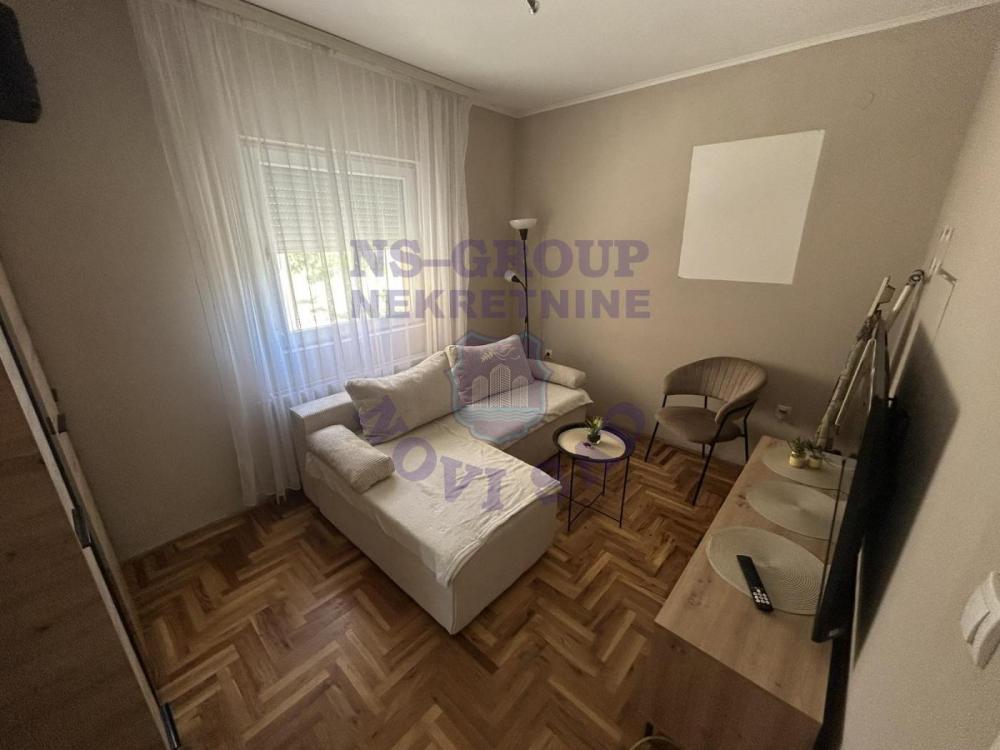 Slika 6 - 572399-Troipsoban-57m2-Adice