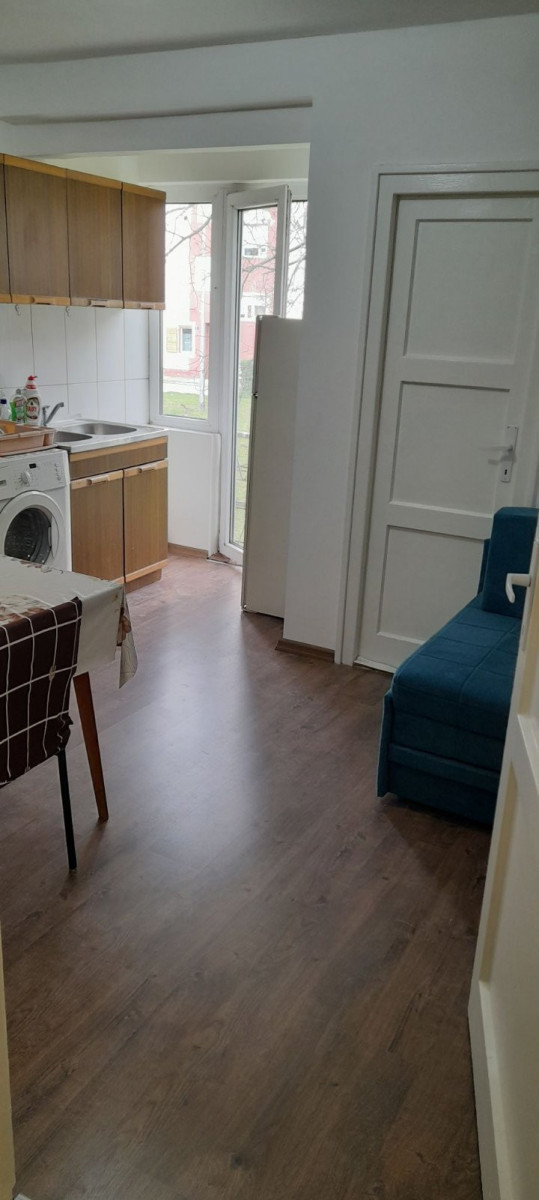 Slika 2 - Stan,NOVI SAD,SATELIT,kv: 30.00, € 92700, ID: 1057940