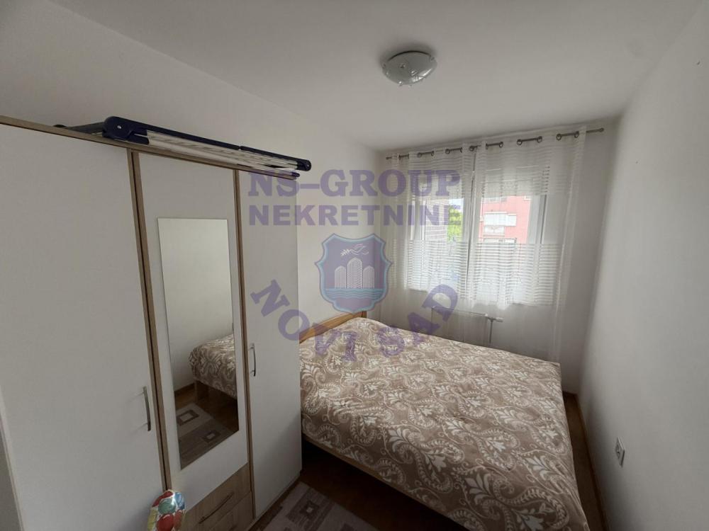 Slika 5 - Dvoiposoban, 55m2, Bulevar patrijarha Pavla (Somborski bulevar) Novi Sad, sa terasom, ima lift