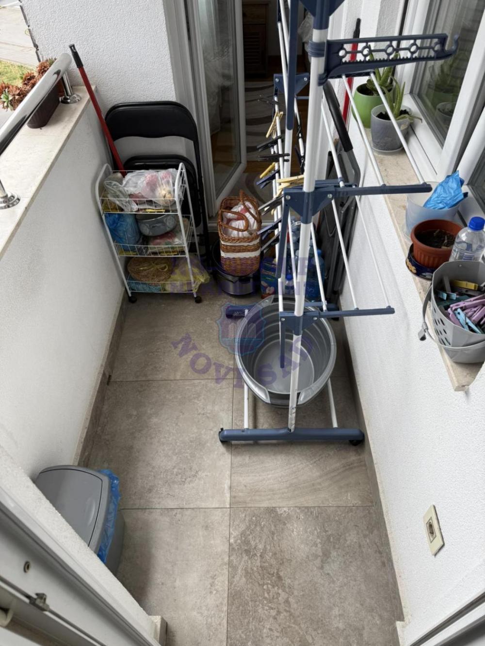 Slika 9 - Dvoiposoban, 55m2, Bulevar patrijarha Pavla (Somborski bulevar) Novi Sad, sa terasom, ima lift
