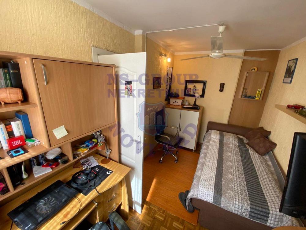 Slika 5 - Na prodaju stan na Novom Naselju