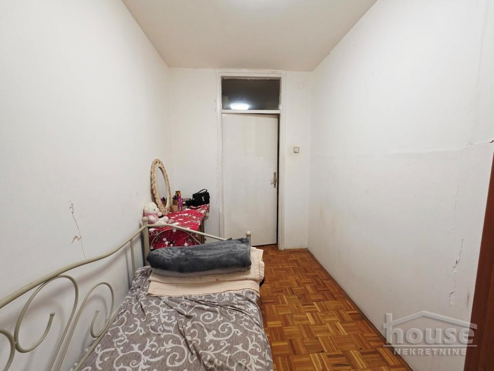 Slika 7 - Stan,NOVI SAD,BULEVAR,kv: 84.00, € 220000, ID: 1065857