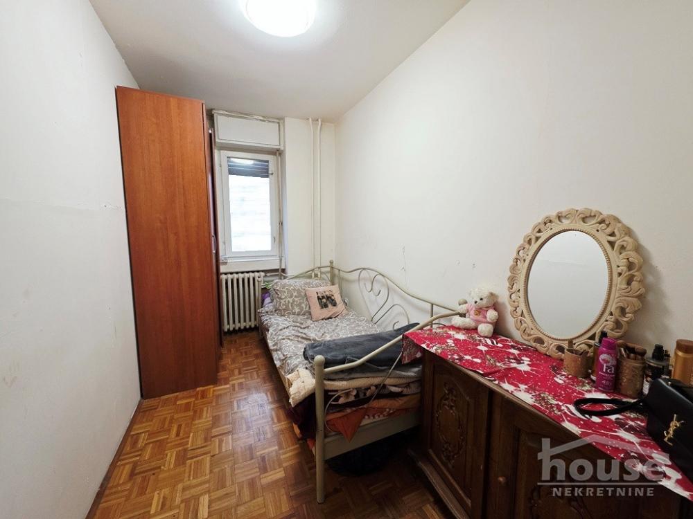Slika 6 - Stan,NOVI SAD,BULEVAR,kv: 84.00, € 220000, ID: 1065857
