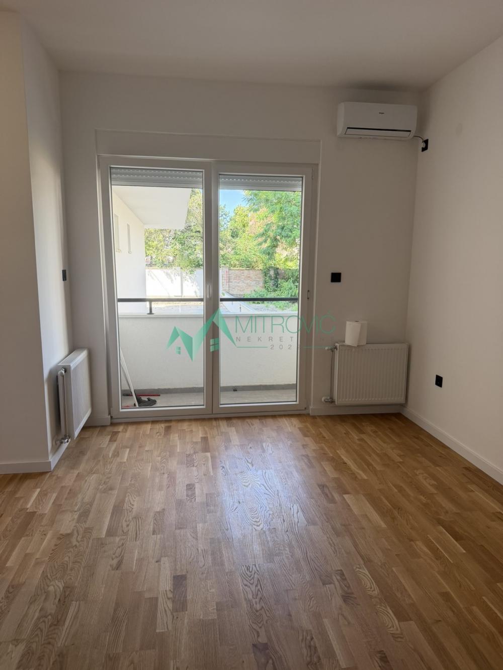 Slika 5 - NOVI SAD, TELEP, AGENCIJSKA ŠIFRA 1004426 