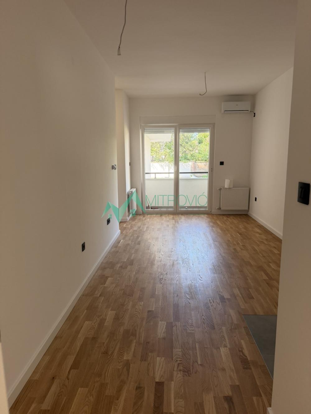 Slika 2 - NOVI SAD, TELEP, AGENCIJSKA ŠIFRA 1004426 