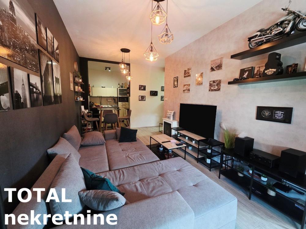 Slika 2 - Stan,NOVI SAD,BULEVAR,kv: 70.00, € 200000, ID: 1102778