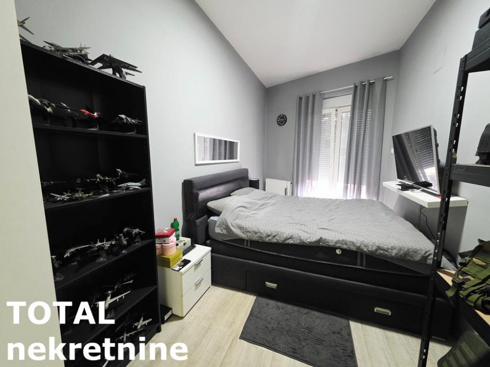 Slika 6 - Stan,NOVI SAD,BULEVAR,kv: 70.00, € 200000, ID: 1102778
