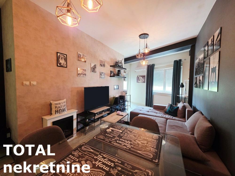 Slika 1 - Stan,NOVI SAD,BULEVAR,kv: 70.00, € 200000, ID: 1102778