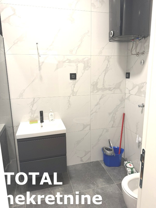 Slika 9 - Stan,NOVI SAD,TELEP,kv: 45.00, € 139000, ID: 1102794