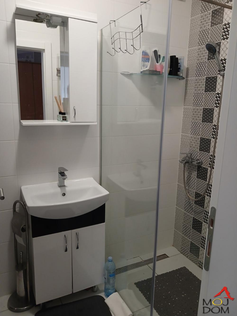 Slika 7 - Stan,NOVI SAD,SOMBORSKI BULEVAR,kv: 36, € 133500, ID: 1032418