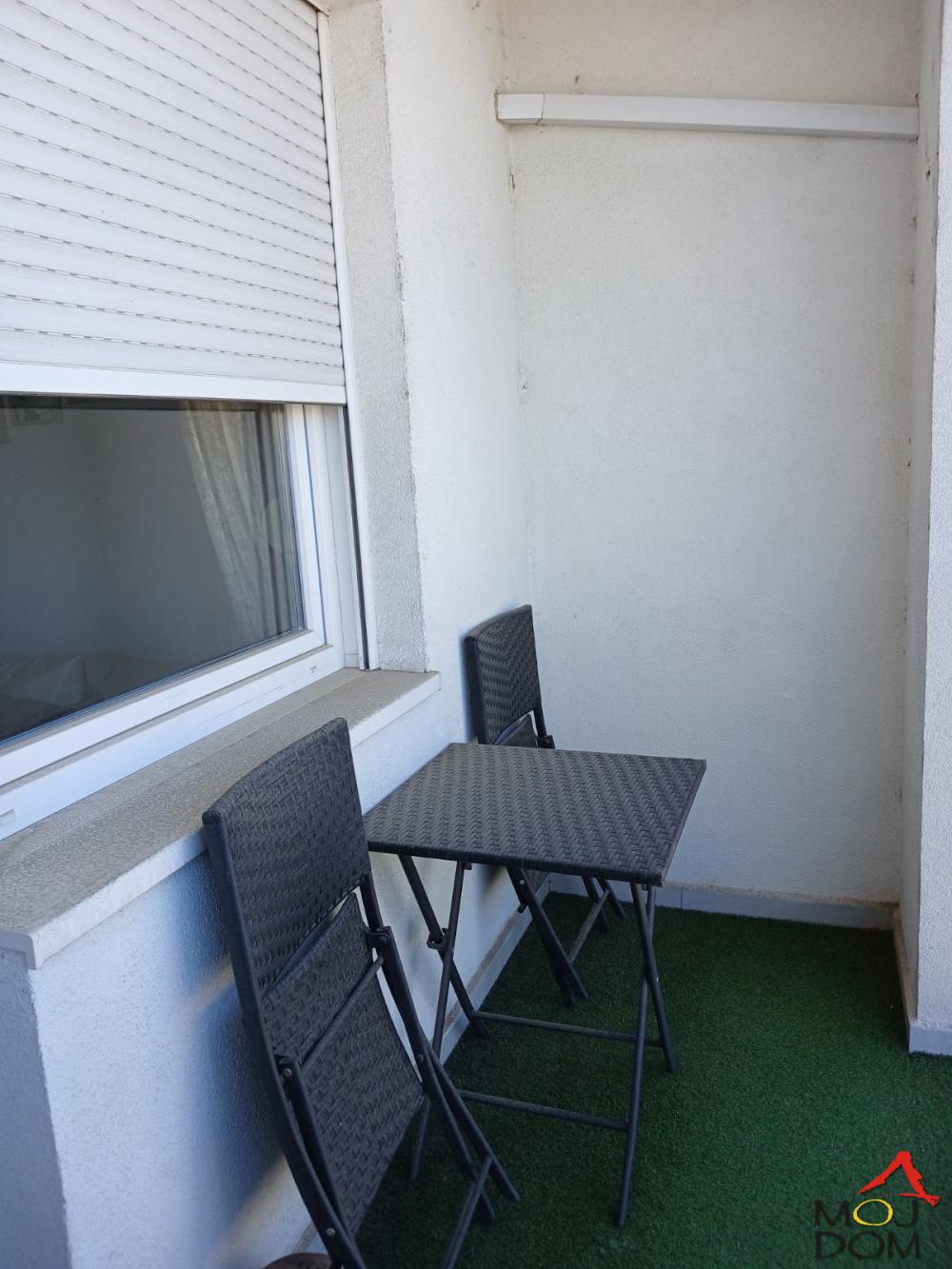 Slika 4 - Stan,NOVI SAD,SOMBORSKI BULEVAR,kv: 36, € 133500, ID: 1032418