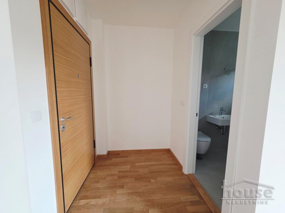Slika 5 - Stan,NOVI SAD,TELEP,kv: 27.00, € 74960, ID: 1065916
