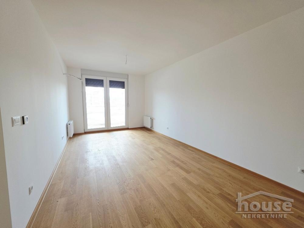 Glavna slika -Stan,NOVI SAD,TELEP,kv: 79.00, € 216120, ID: 1065909
