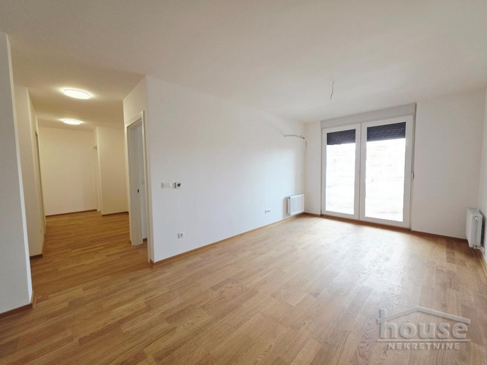 Slika 3 - Stan,NOVI SAD,TELEP,kv: 79.00, € 216120, ID: 1065909