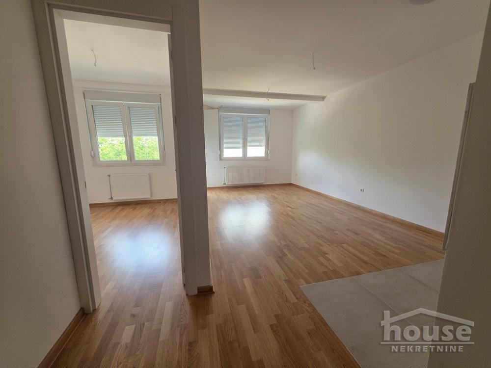 Slika 9 - Stan,NOVI SAD,TELEP,kv: 43.00, € 117730, ID: 1065910