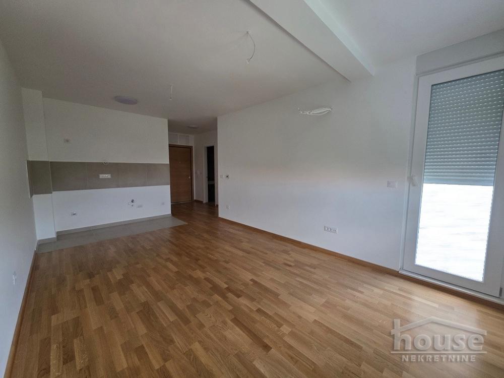Slika 2 - Stan,NOVI SAD,TELEP,kv: 43.00, € 117730, ID: 1065910
