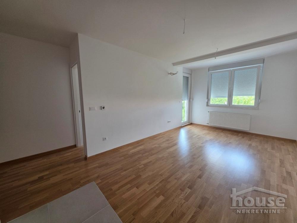 Slika 3 - Stan,NOVI SAD,TELEP,kv: 43.00, € 117730, ID: 1065910