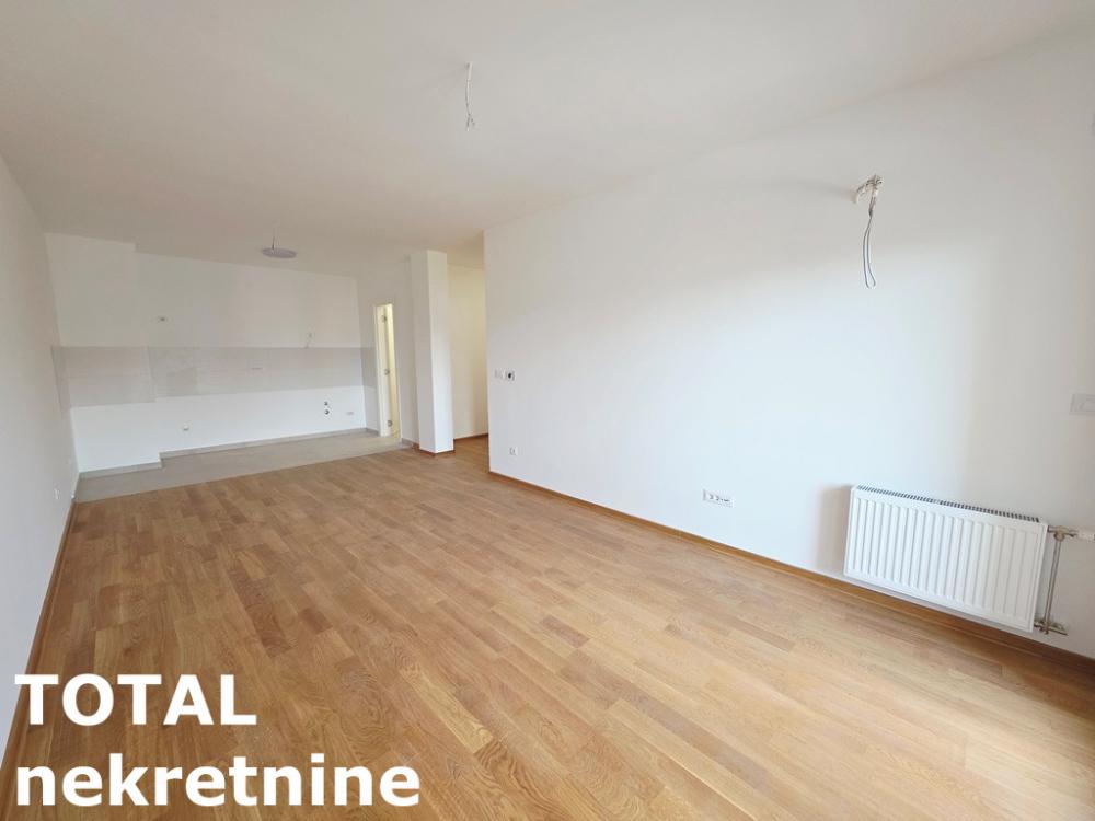 Slika 2 - Stan,NOVI SAD,TELEP,kv: 79.00, € 216840, ID: 1102754