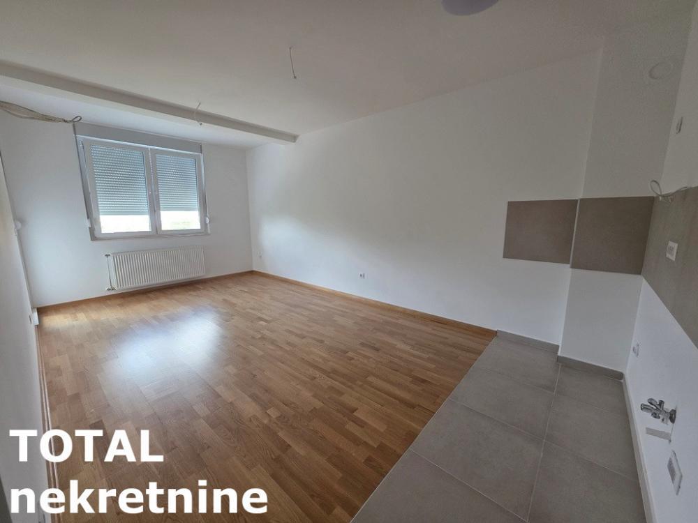 Glavna slika -Stan,NOVI SAD,TELEP,kv: 43.00, € 117730, ID: 1102756