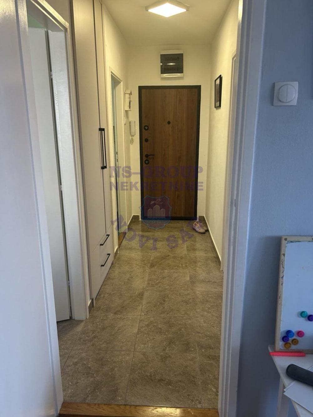 Slika 8 - Komforan, kompletno renoviran dvosoban stan!