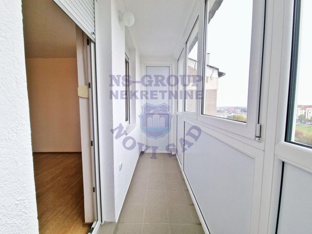 Slika 9 - Petosoban stan na Novom naselju!