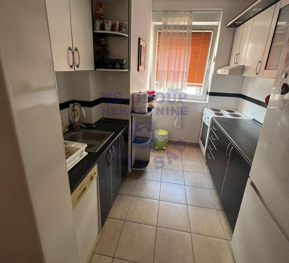 Slika 1 - Odličan trosoban stan na 1. spratu
