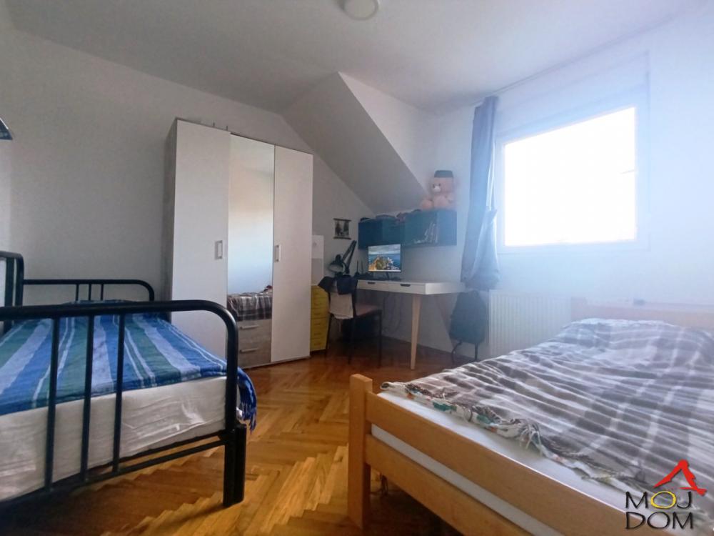 Slika 2 - Stan,NOVI SAD,TELEP,kv: 44, € 113300, ID: 1032420