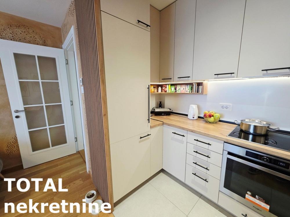Slika 6 - Stan,NOVI SAD,NOVA DETELINARA,kv: 80.00, € 265000, ID: 1102795