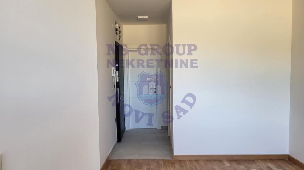 Slika 4 - Dvosoban, 40m2, Petrovaradin Novi Sad, sa terasom