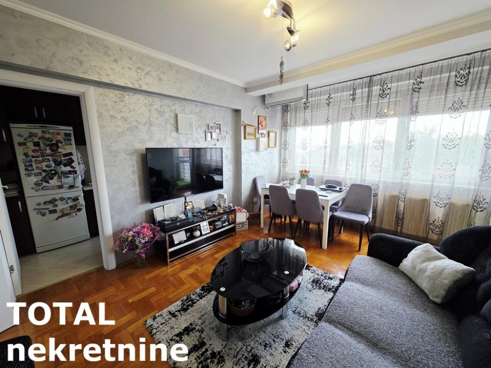 Slika 1 - Stan,NOVI SAD,CENTAR,kv: 44.00, € 135000, ID: 1102782