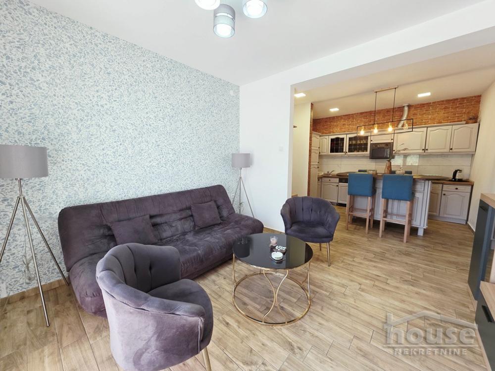 Slika 1 - Stan,PETROVARADIN,PETROVARADIN,kv: 45.00, € 87500, ID: 1065904