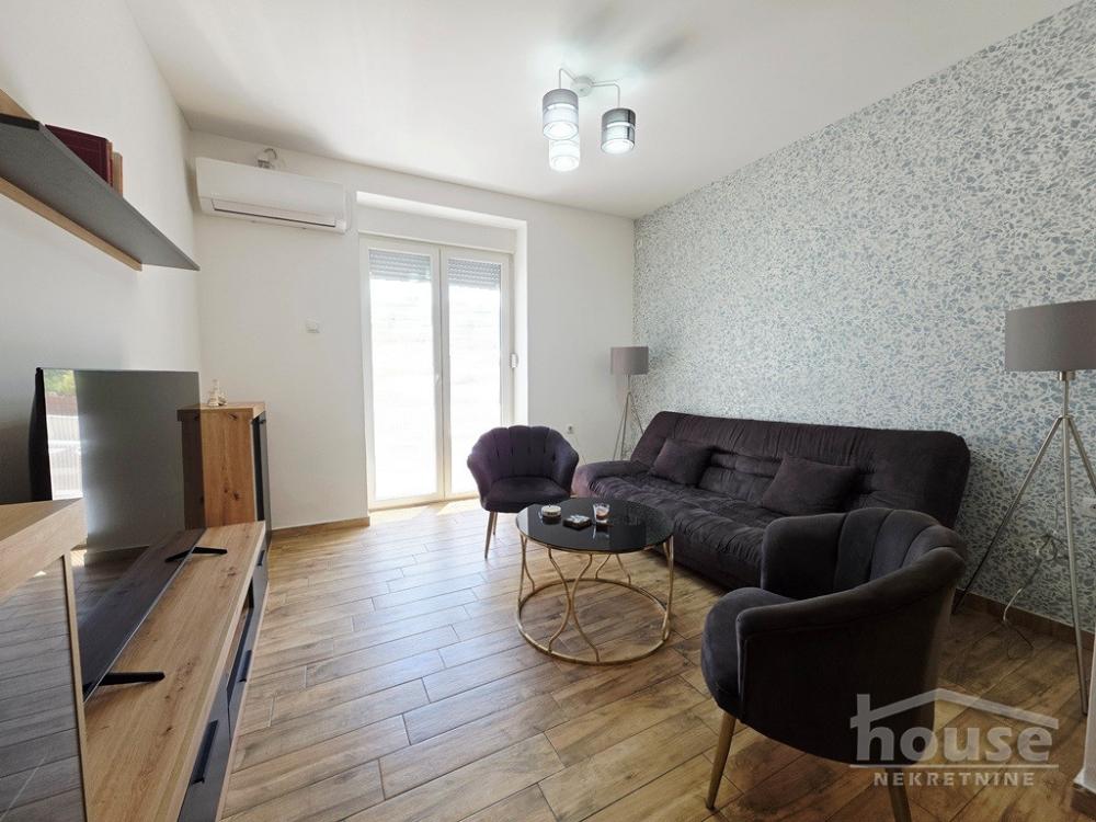 Slika 2 - Stan,PETROVARADIN,PETROVARADIN,kv: 45.00, € 87500, ID: 1065904