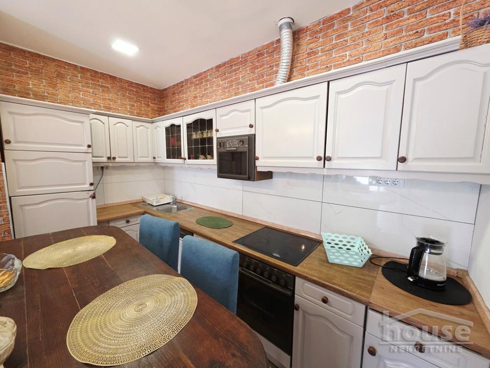 Slika 7 - Stan,PETROVARADIN,PETROVARADIN,kv: 45.00, € 87500, ID: 1065904