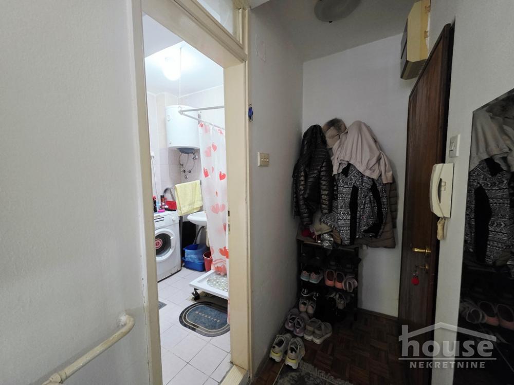 Slika 6 - Stan,NOVI SAD,BULEVAR,kv: 22.00, € 80000, ID: 1065952