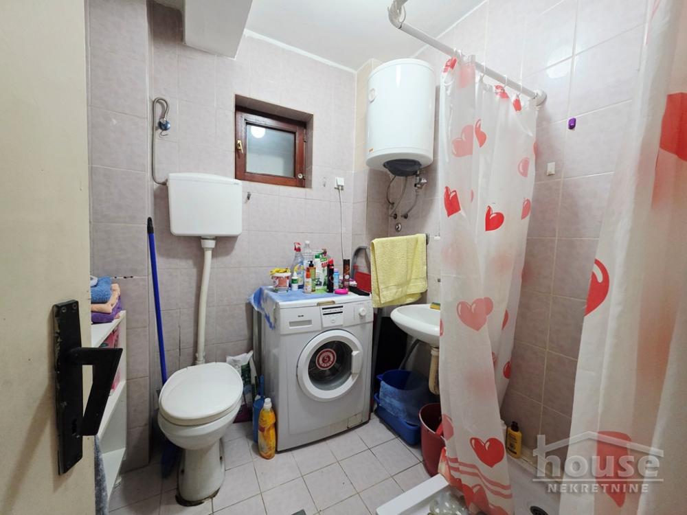 Slika 5 - Stan,NOVI SAD,BULEVAR,kv: 22.00, € 80000, ID: 1065952