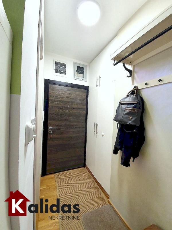 Slika 10 - Stan,NOVI SAD,CARA DUŠANA,kv: 31, € 108150, ID: 1008855