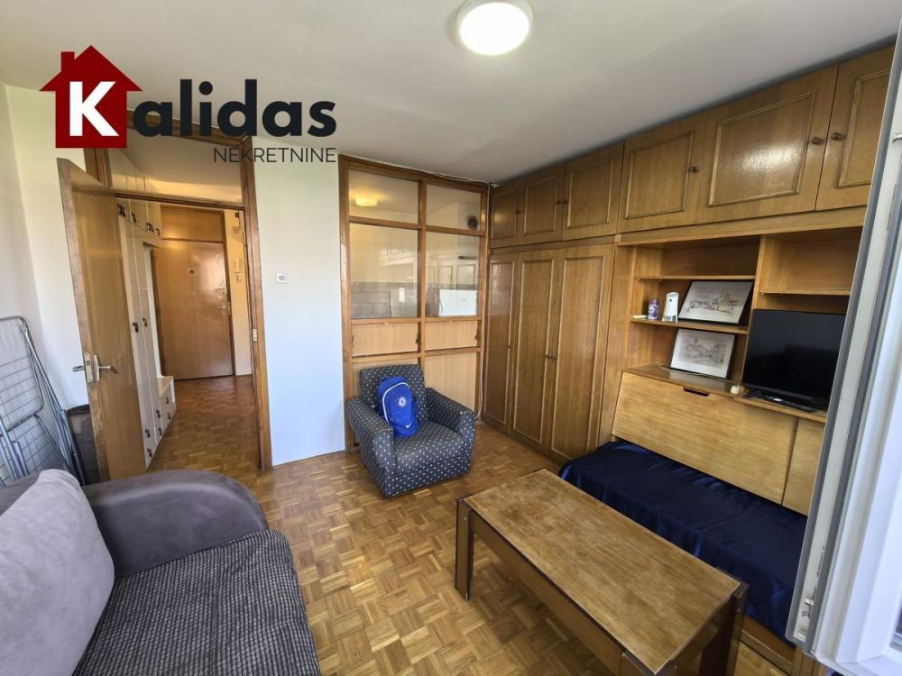 Slika 2 - Stan,NOVI SAD,LIMAN 2,kv: 26, € 95480, ID: 1008846
